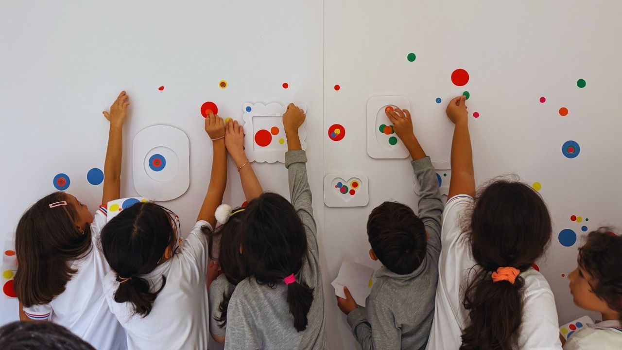 Bir Nokta Binlerce İlham