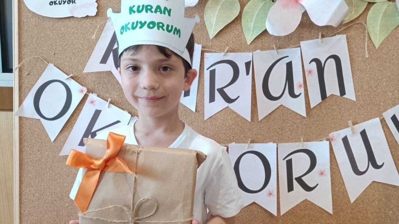 Kur'an-ı Kerim'e Geçiş Merasimleri 
