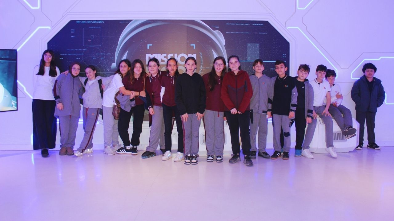 Seyir Terasında Uzay Bilimlerine Yolculuk