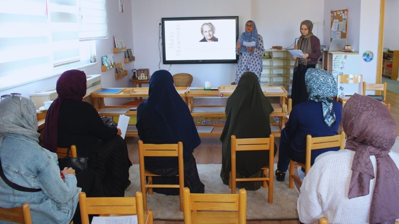 Velilerimiz Montessori Eğitimini Deneyimledi