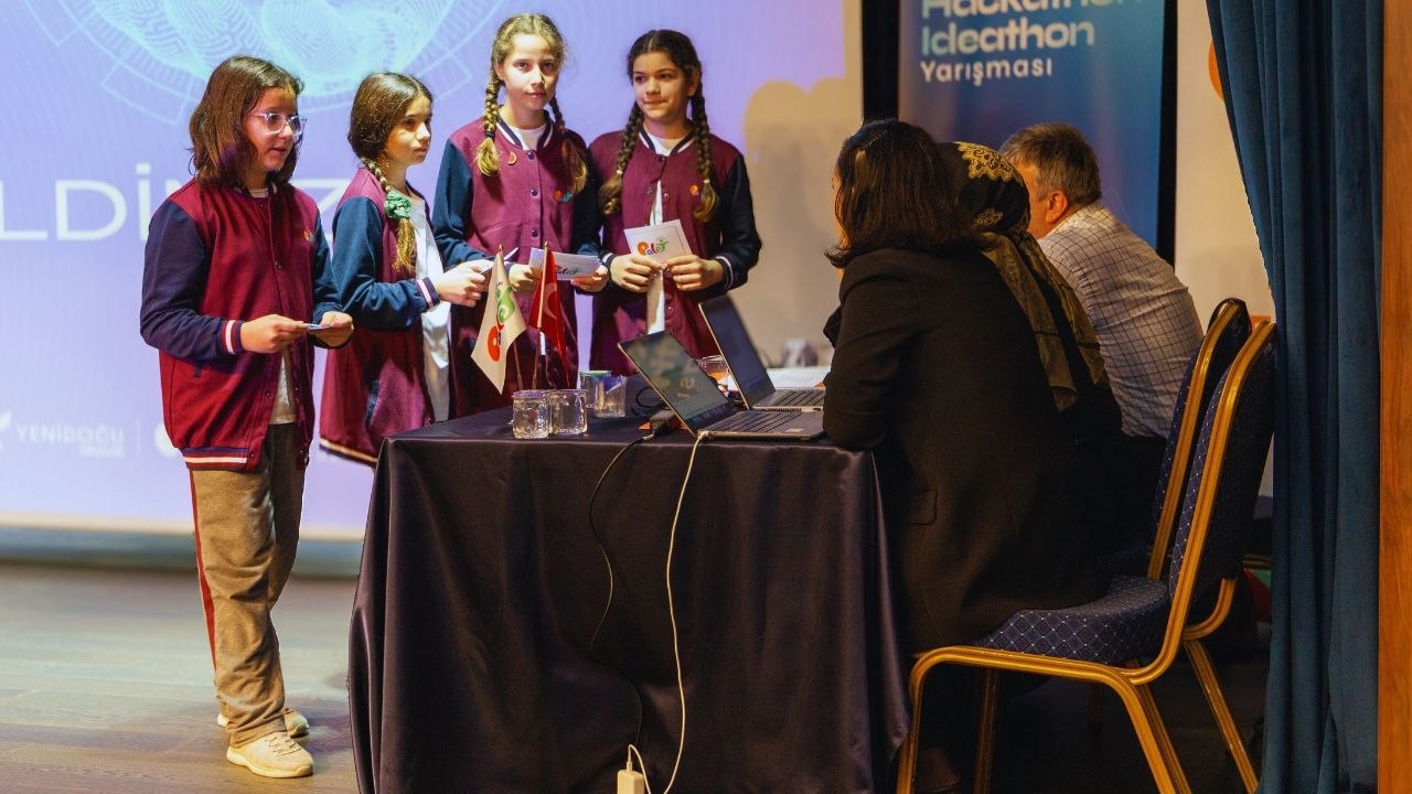 YETEV Okulları Hackathon & Ideathon Final Programı Gerçekleşti